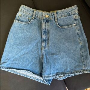 Zara High Rise Mom Short